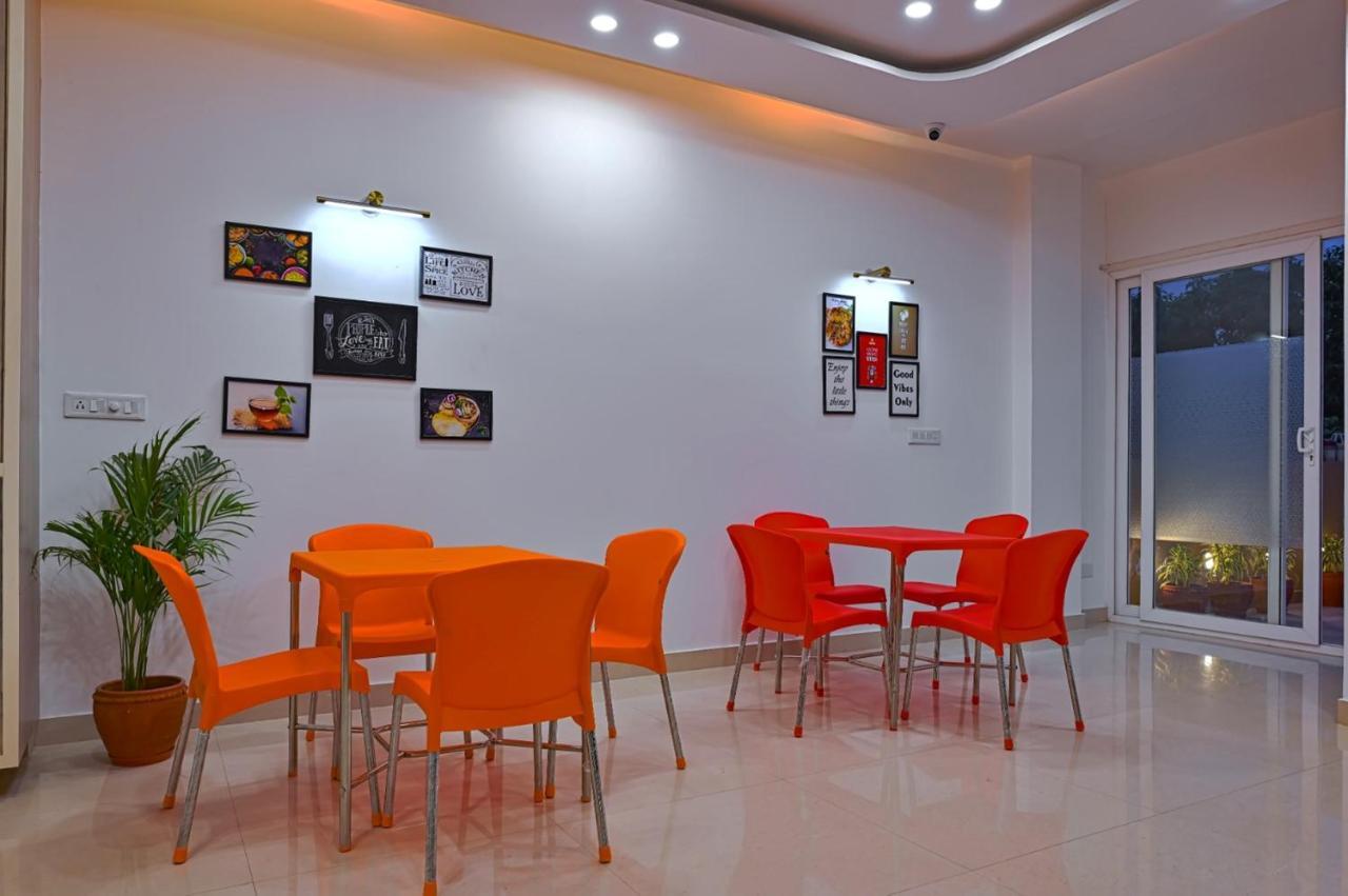 Hotel Golden Stay Amritsar Exterior foto