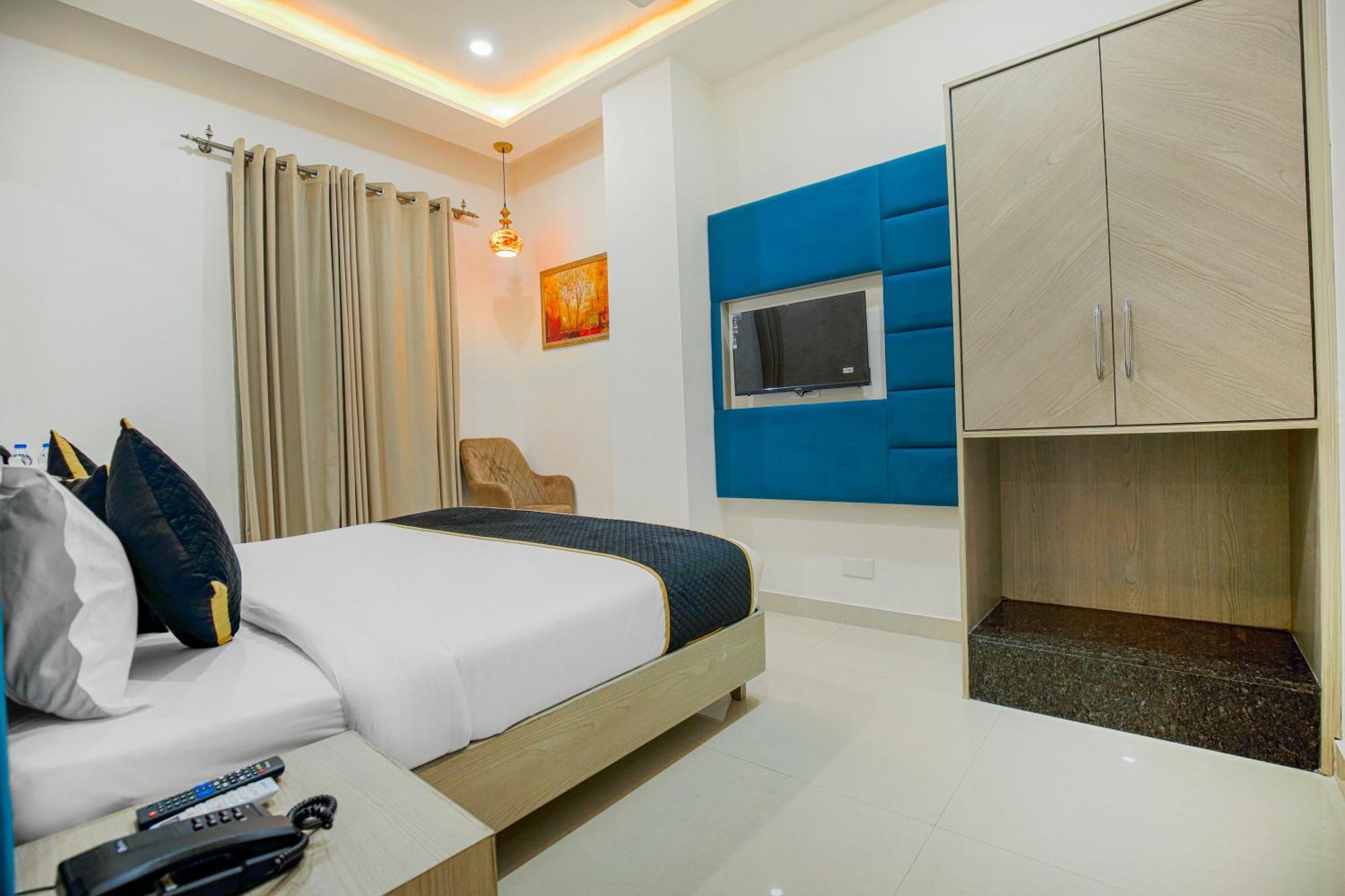Hotel Golden Stay Amritsar Exterior foto